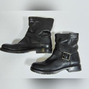 Frye Natalie Short Engineer Metal Buckle Black Leather Boots Women's Size 6.5 B
